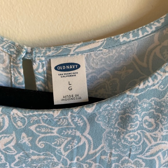 Old Navy Dressy Tank Top - Picture 2 of 7